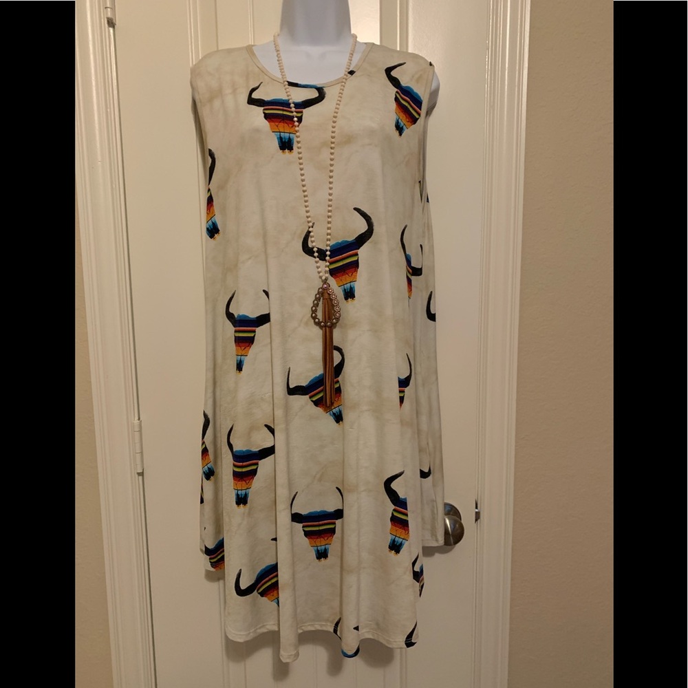 Sleeveless dress